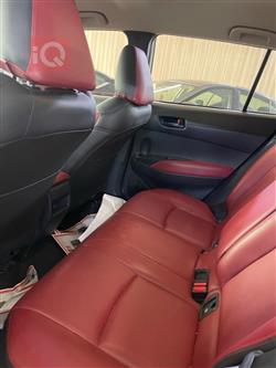 تۆیۆتا کۆرۆلا کرۆس